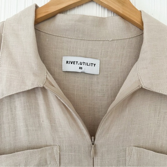 Rivet Utility Linen Romper/Oatmeal Line Beige/long sleeve/ Pocket Front - Picture 11 of 14